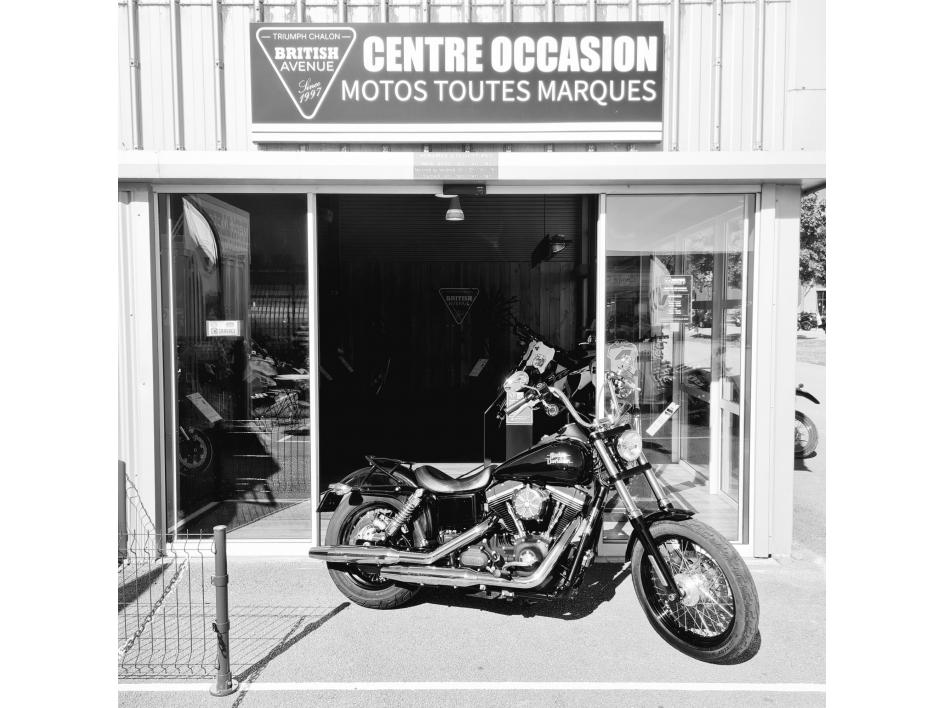 HARLEY-DAVIDSON DYNA STREET BOB 1584
