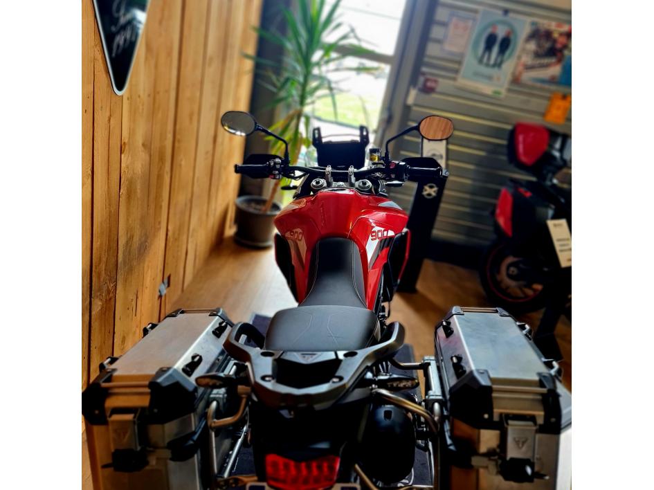 TRIUMPH Tiger 900 GT PRO