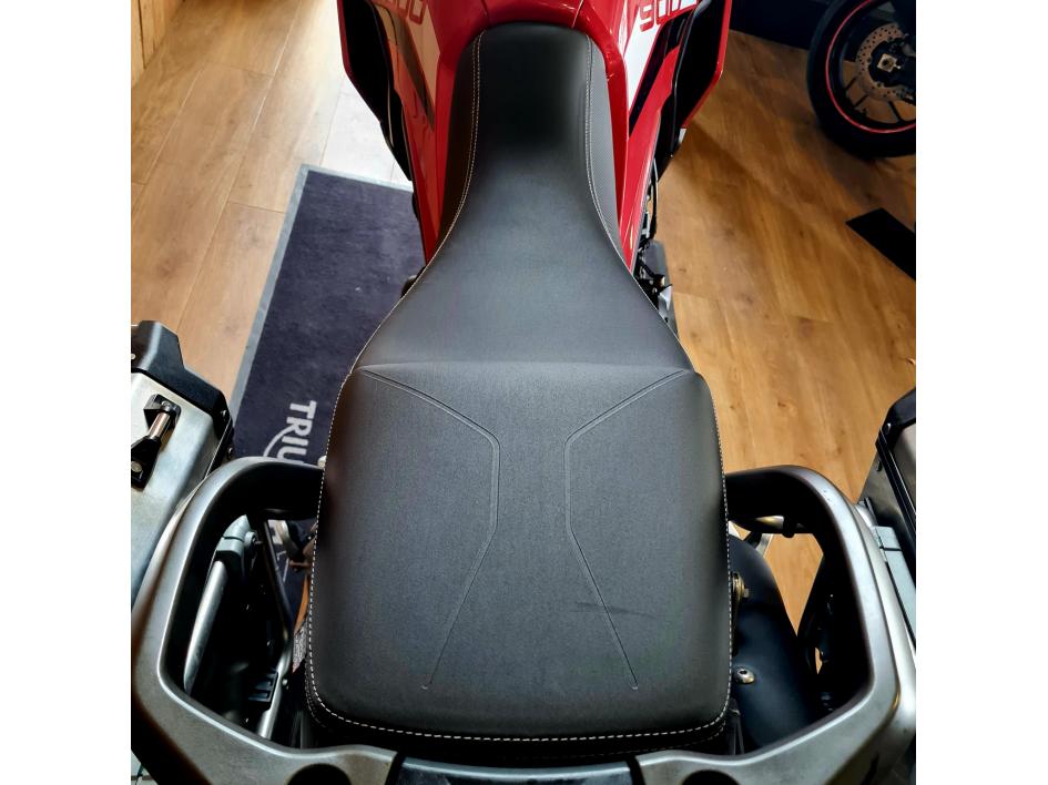TRIUMPH Tiger 900 GT PRO