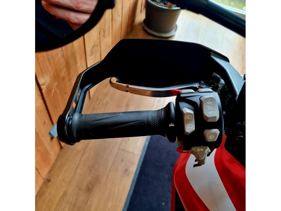 TRIUMPH Tiger 900 GT PRO