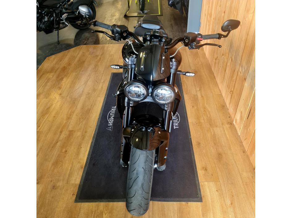 TRIUMPH ROCKET 3 R STORM