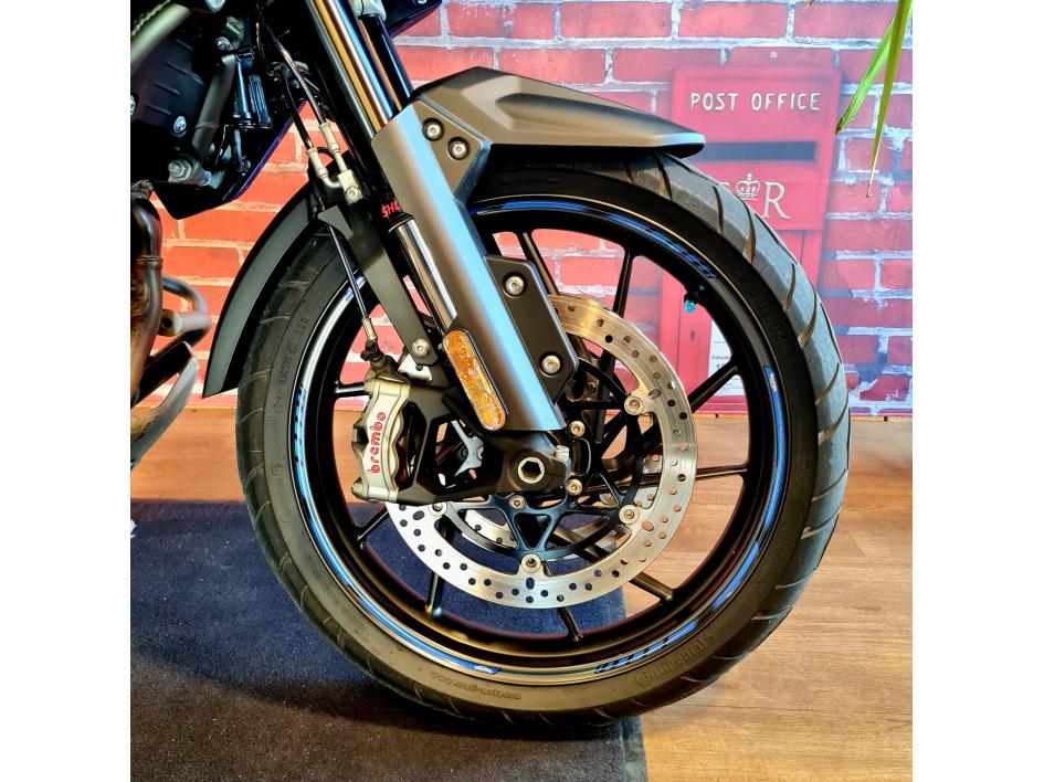 TRIUMPH TIGER 1200 GT PRO