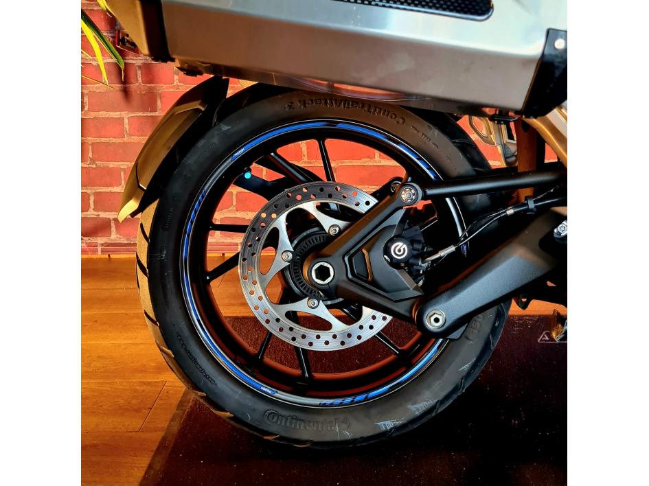 TRIUMPH TIGER 1200 GT PRO