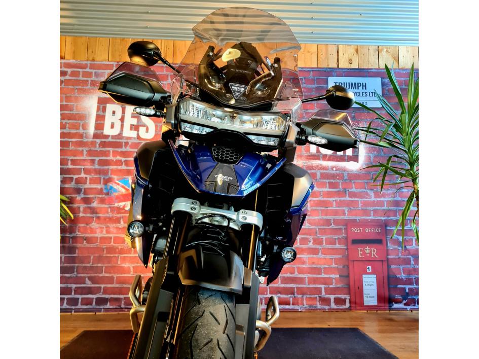 TRIUMPH TIGER 1200 GT PRO