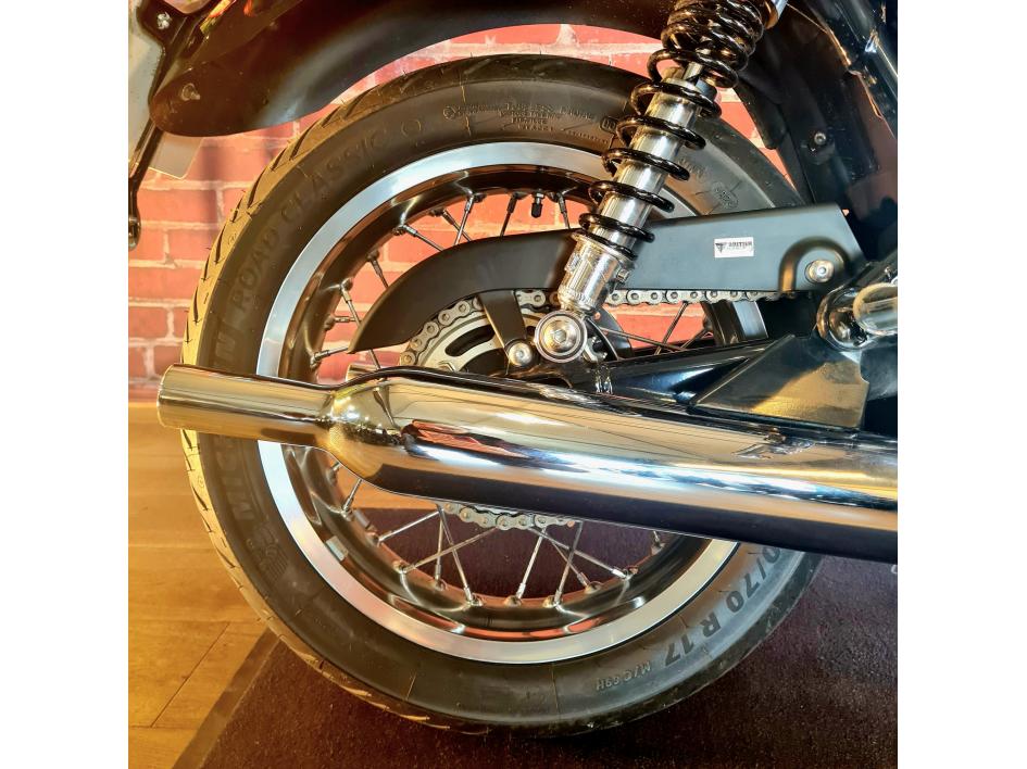 TRIUMPH BONNEVILLE T120