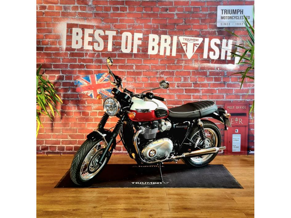 TRIUMPH BONNEVILLE T120