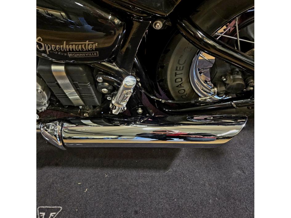 TRIUMPH BONNEVILLE SPEEDMASTER 1200
