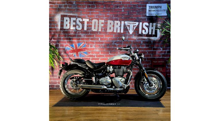 TRIUMPH BONNEVILLE SPEEDMASTER 1200