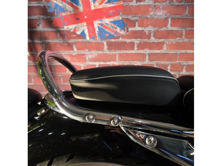 TRIUMPH BONNEVILLE SPEEDMASTER 1200