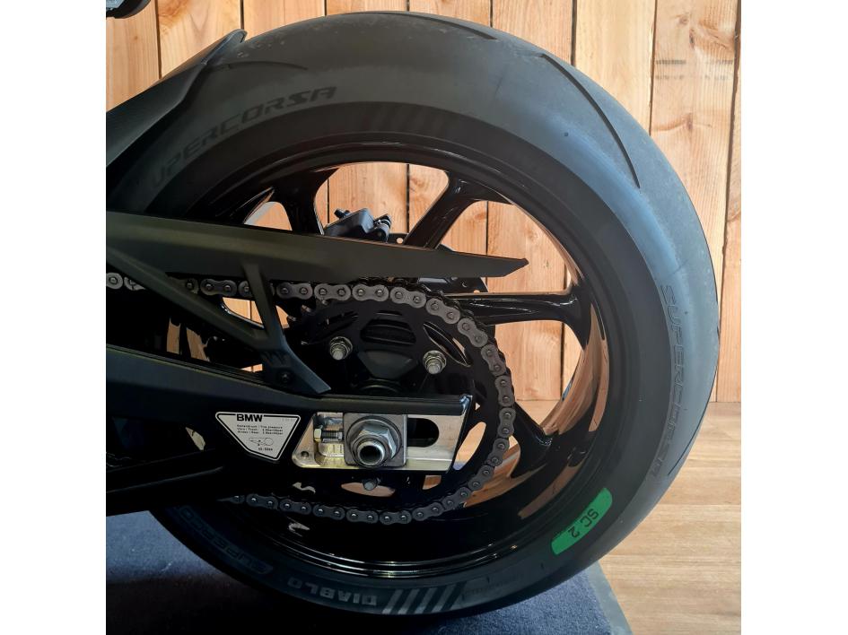 BMW S 1000 RR (pack M jantes M carbone)