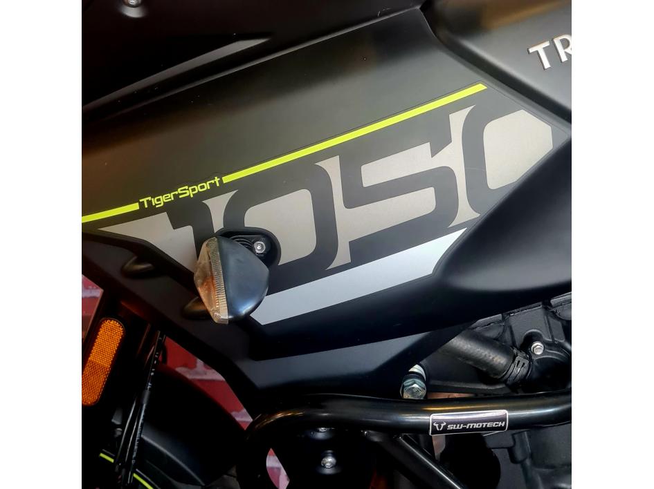 TRIUMPH TIGER 1050 SPORT