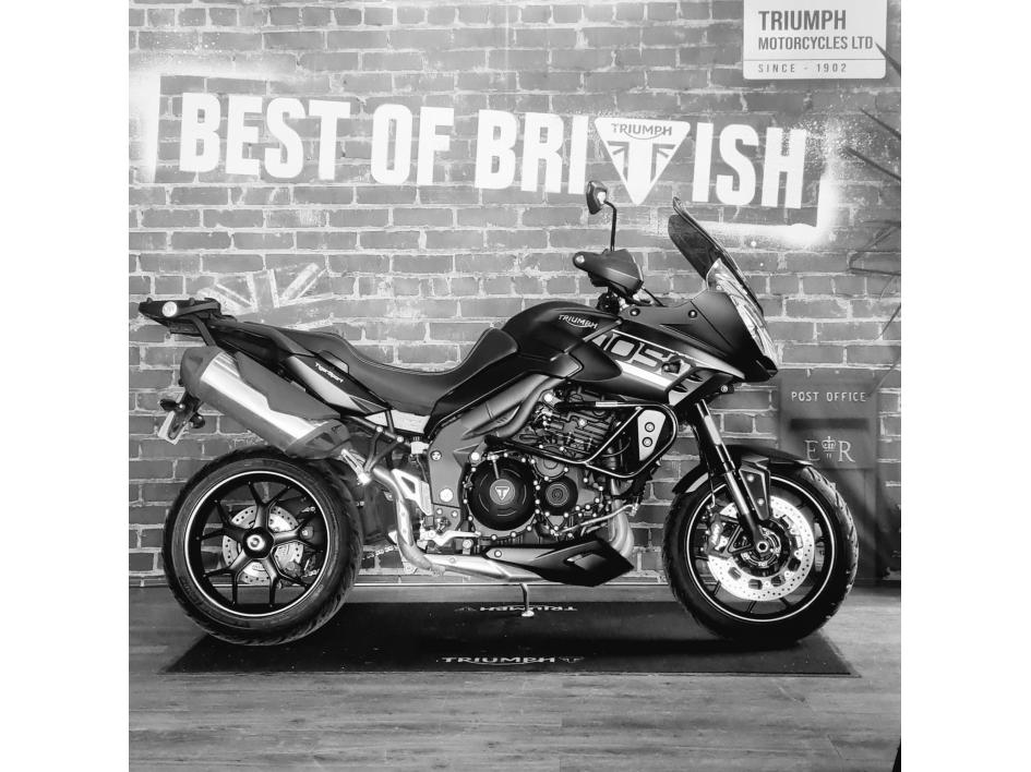TRIUMPH TIGER 1050 SPORT