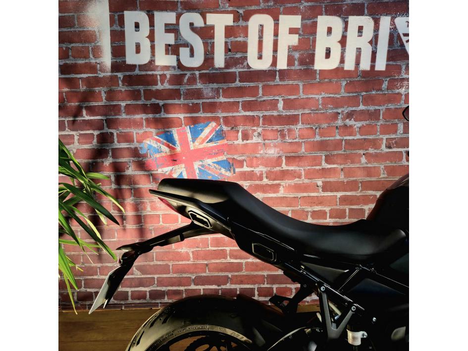 TRIUMPH TIGER SPORT 800