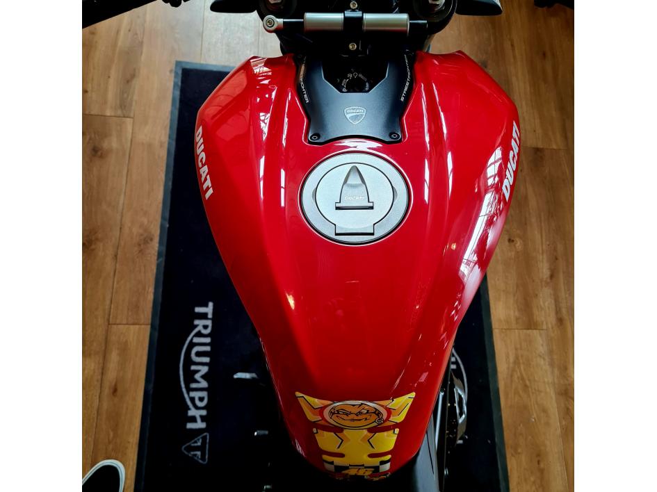 DUCATI 1098 STREET FIGHTER