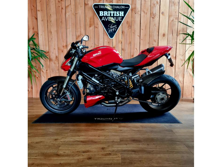 DUCATI 1098 STREET FIGHTER