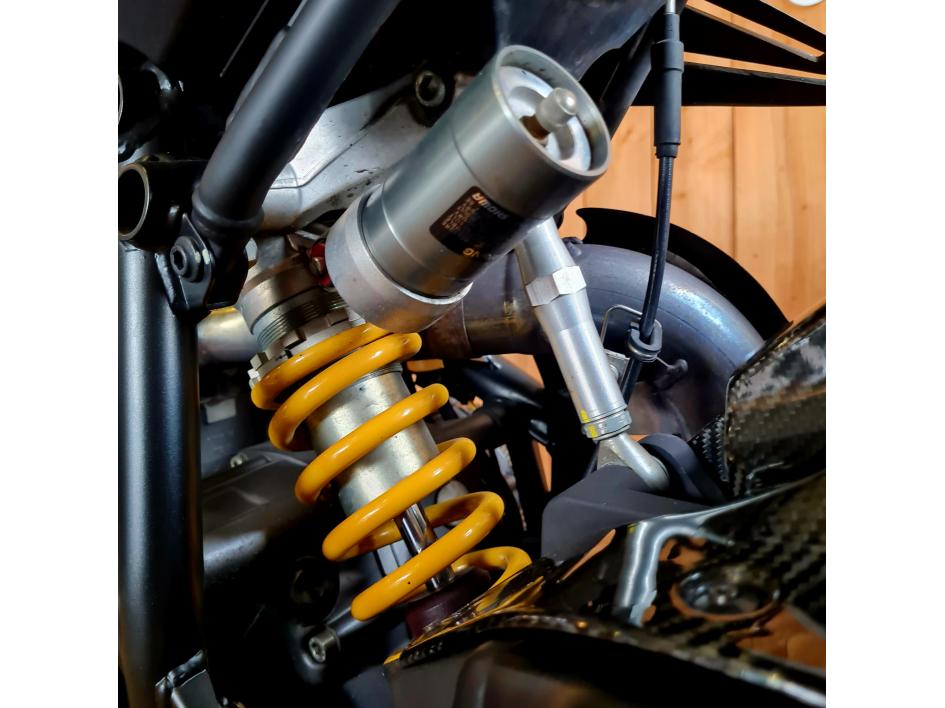 DUCATI 1098 STREET FIGHTER