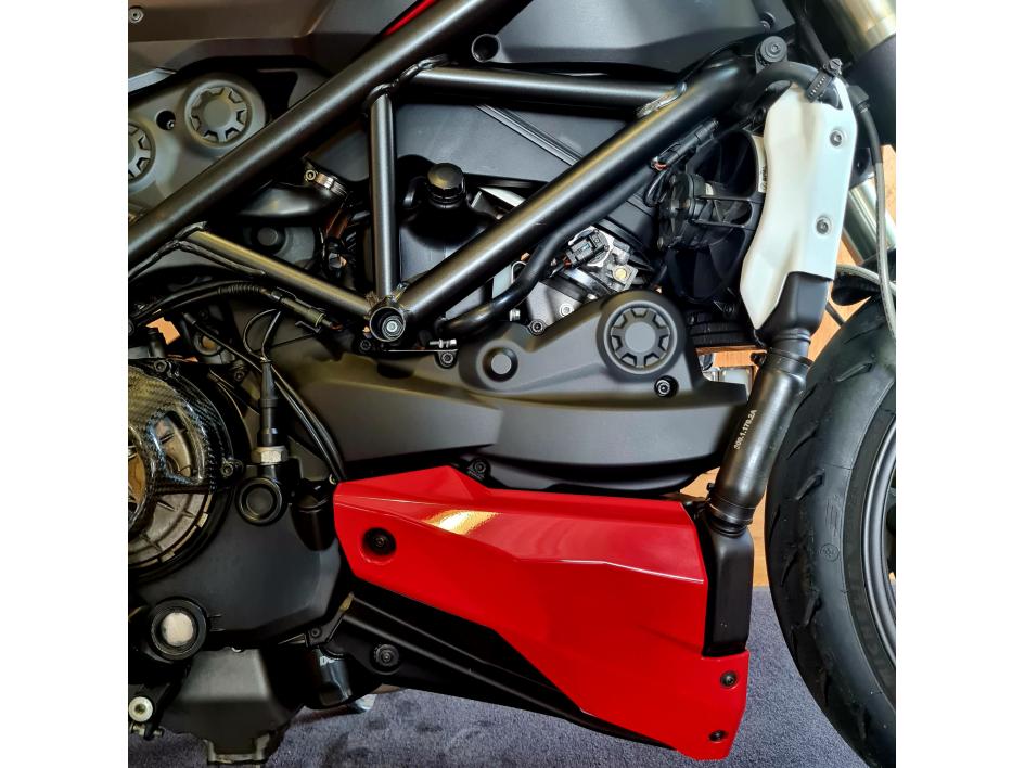 DUCATI 1098 STREET FIGHTER