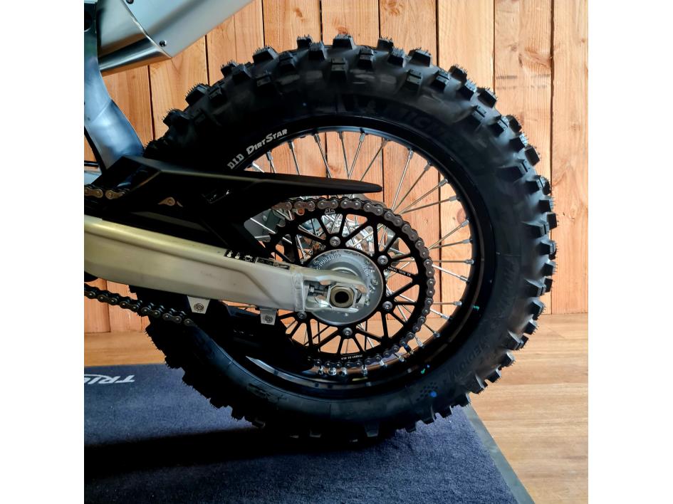 TRIUMPH TF 250-E