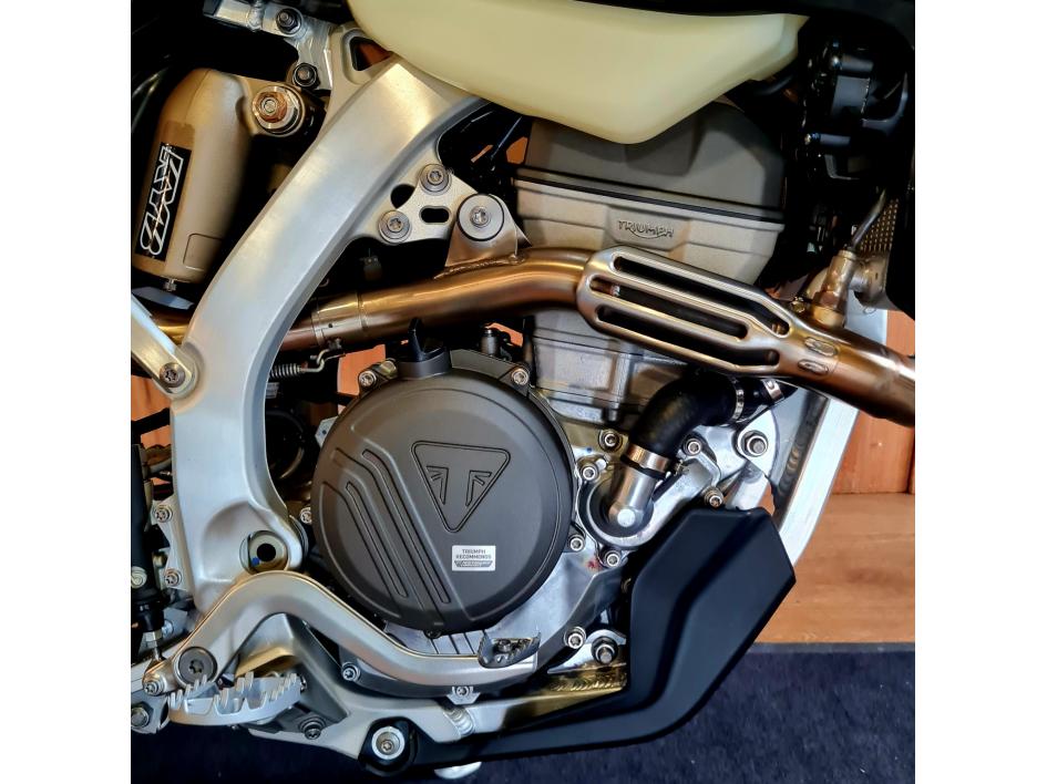 TRIUMPH TF 250-E