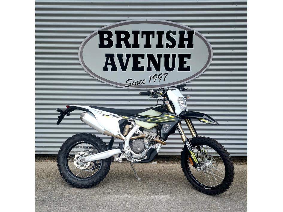 TRIUMPH TF 250-E
