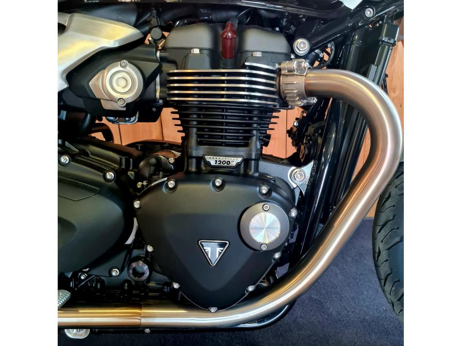TRIUMPH SPEED TWIN 1200 RS