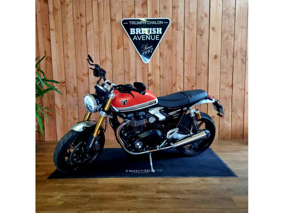 TRIUMPH SPEED TWIN 1200 RS