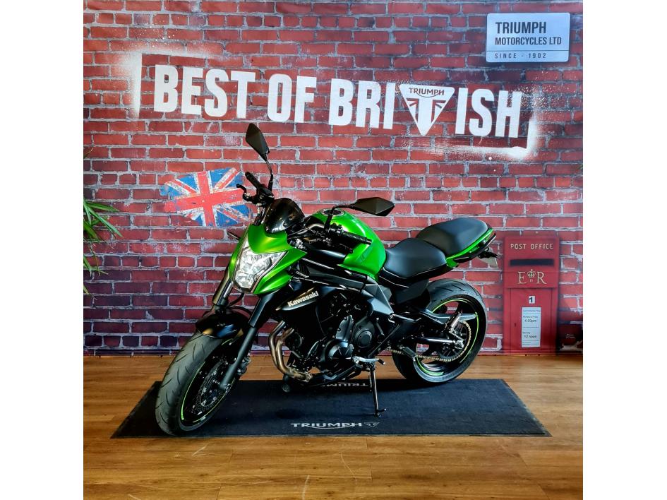 KAWASAKI ER-6 (47.5CV)