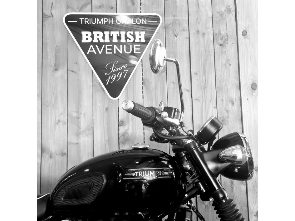 TRIUMPH Bonneville T120 Black