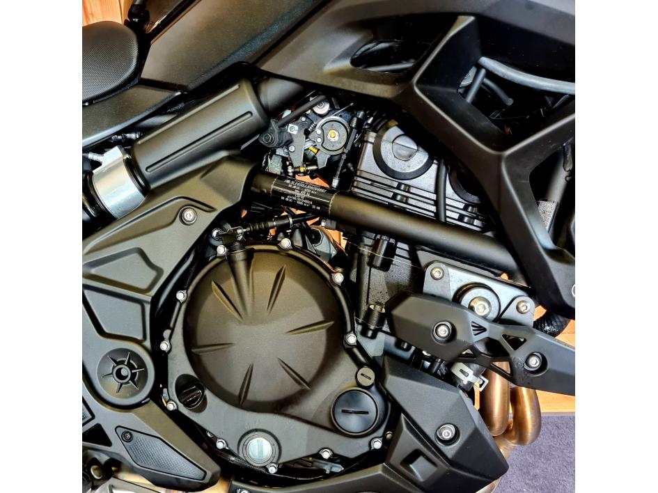 KAWASAKI VERSYS 650 GRAND TOURER