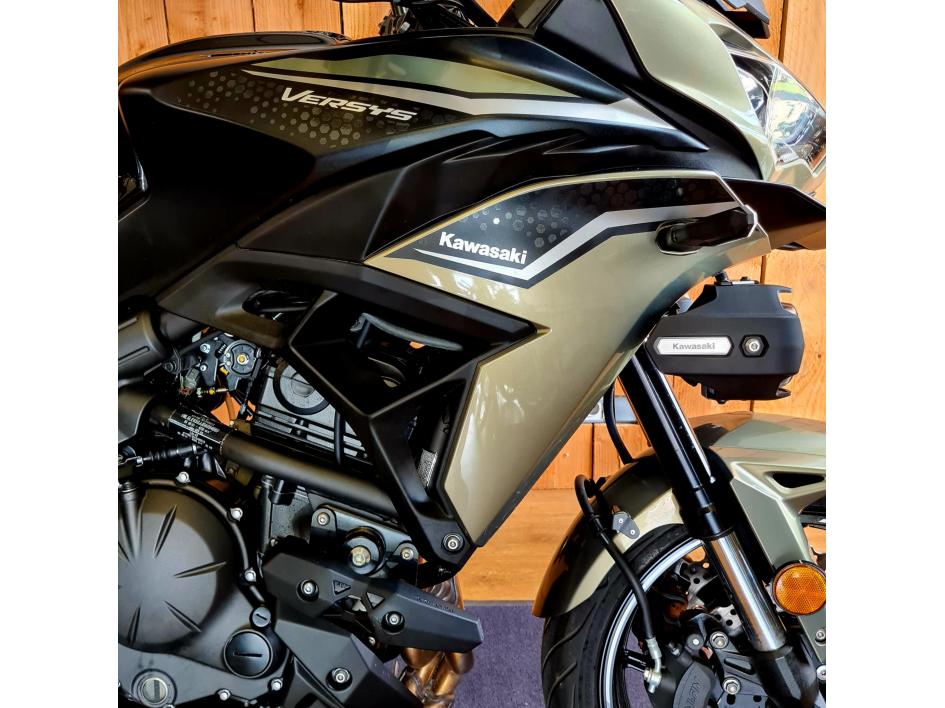 KAWASAKI VERSYS 650 GRAND TOURER