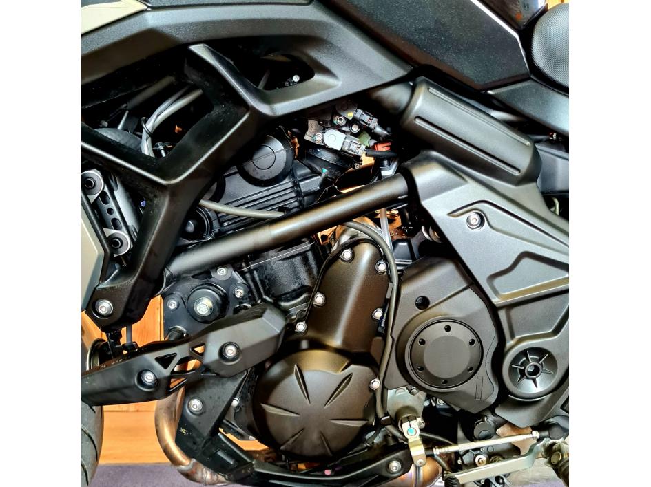 KAWASAKI VERSYS 650 GRAND TOURER