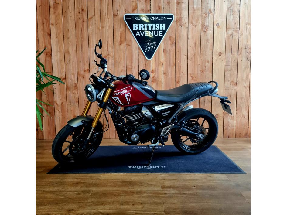 TRIUMPH SPEED 400