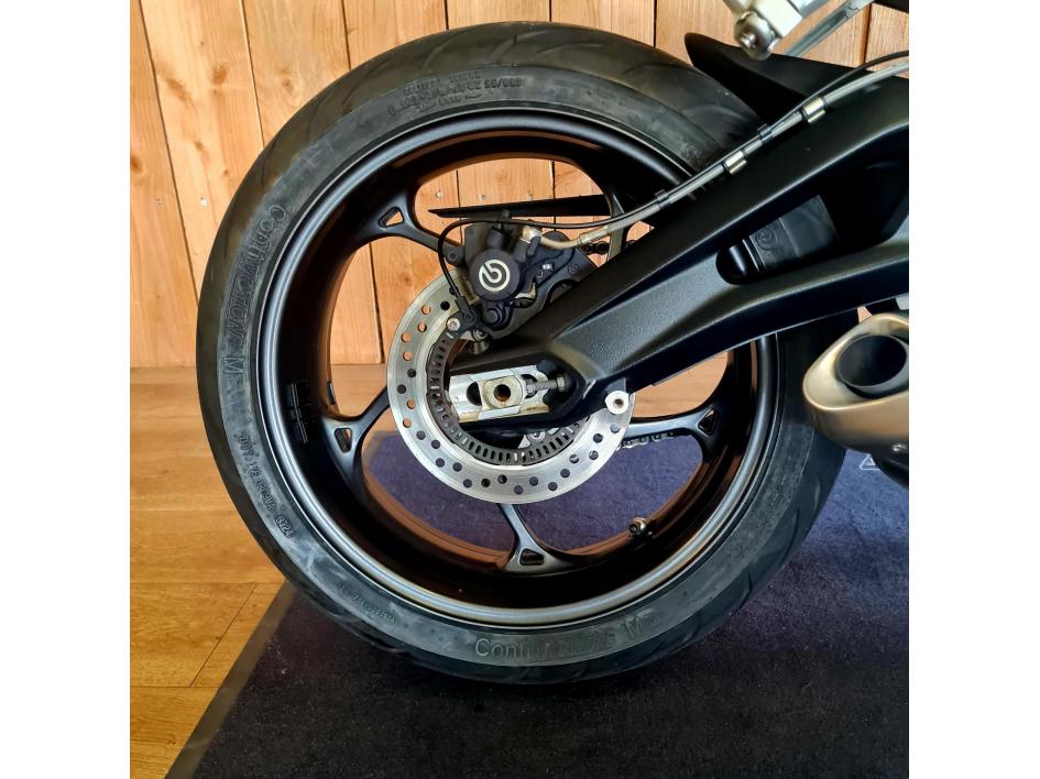 TRIUMPH STREET TRIPLE 765 S 