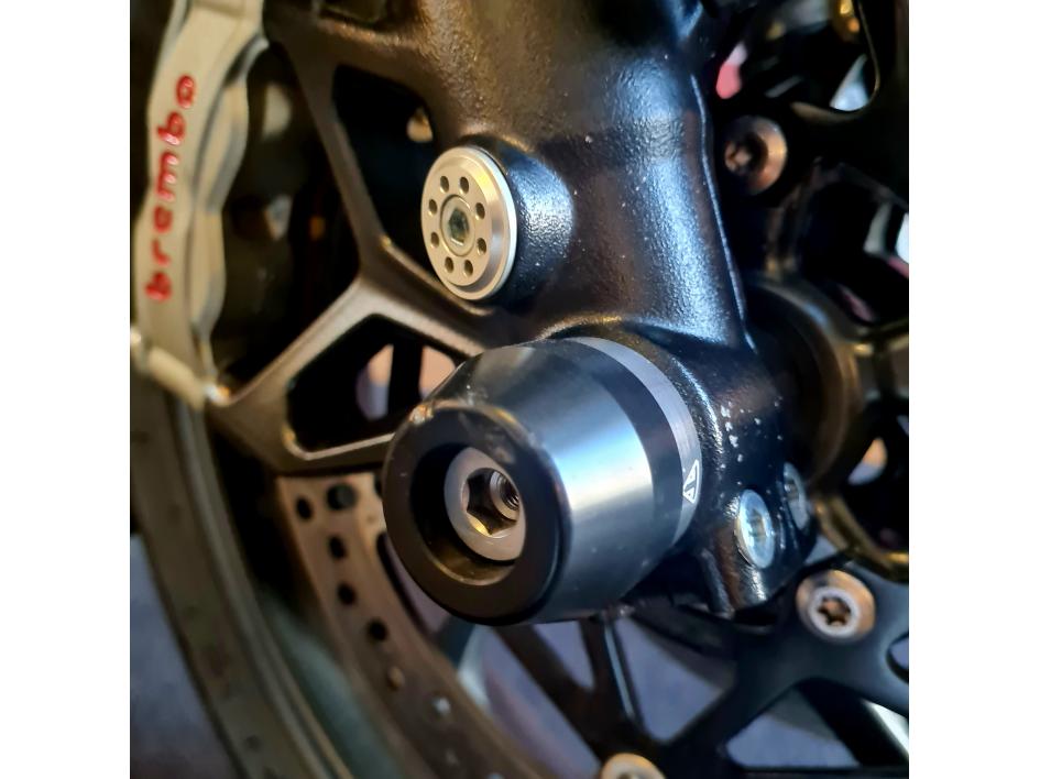 TRIUMPH STREET TRIPLE 765 RS