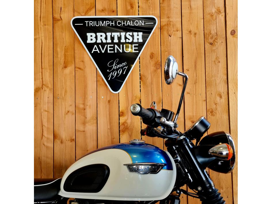TRIUMPH BONNEVILLE T120