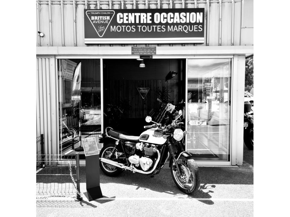 TRIUMPH BONNEVILLE T120