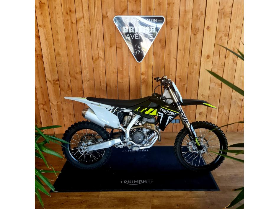 TRIUMPH TF 250-X