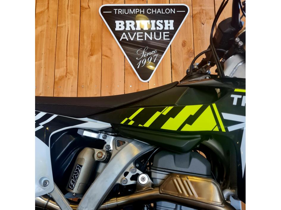 TRIUMPH TF 250-X