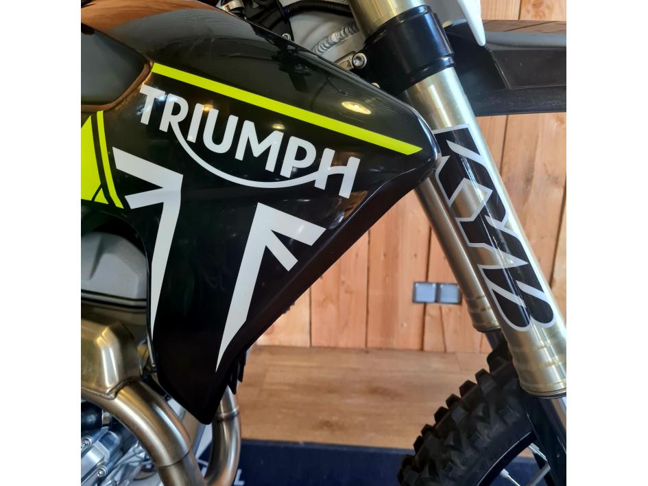TRIUMPH TF 250-X