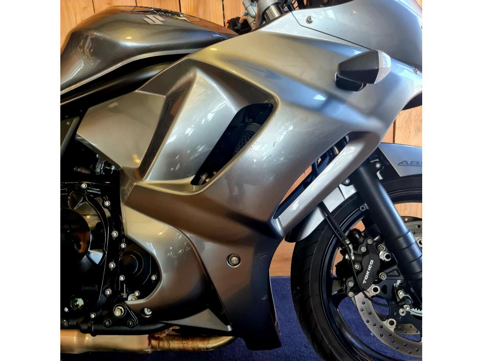SUZUKI GSX 1250 FA