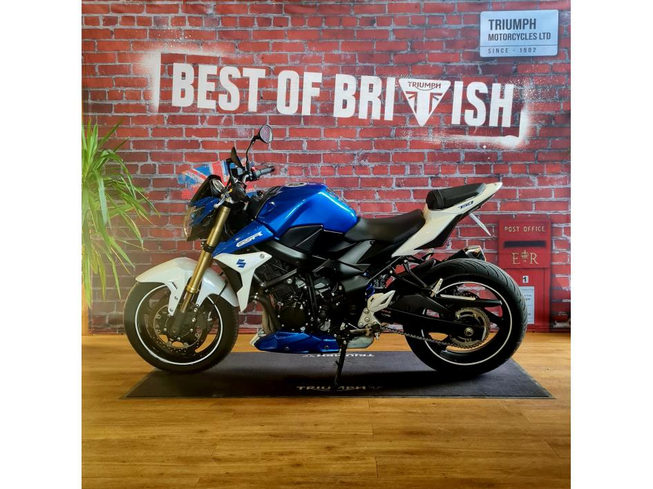SUZUKI GSX-S 750
