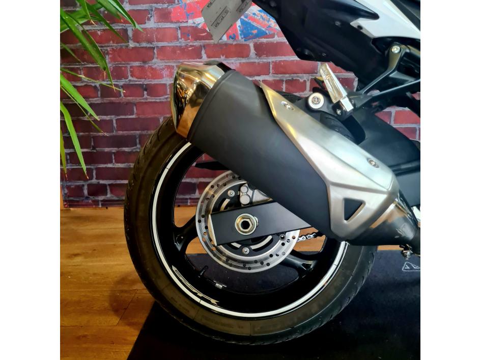 SUZUKI GSX-S 750