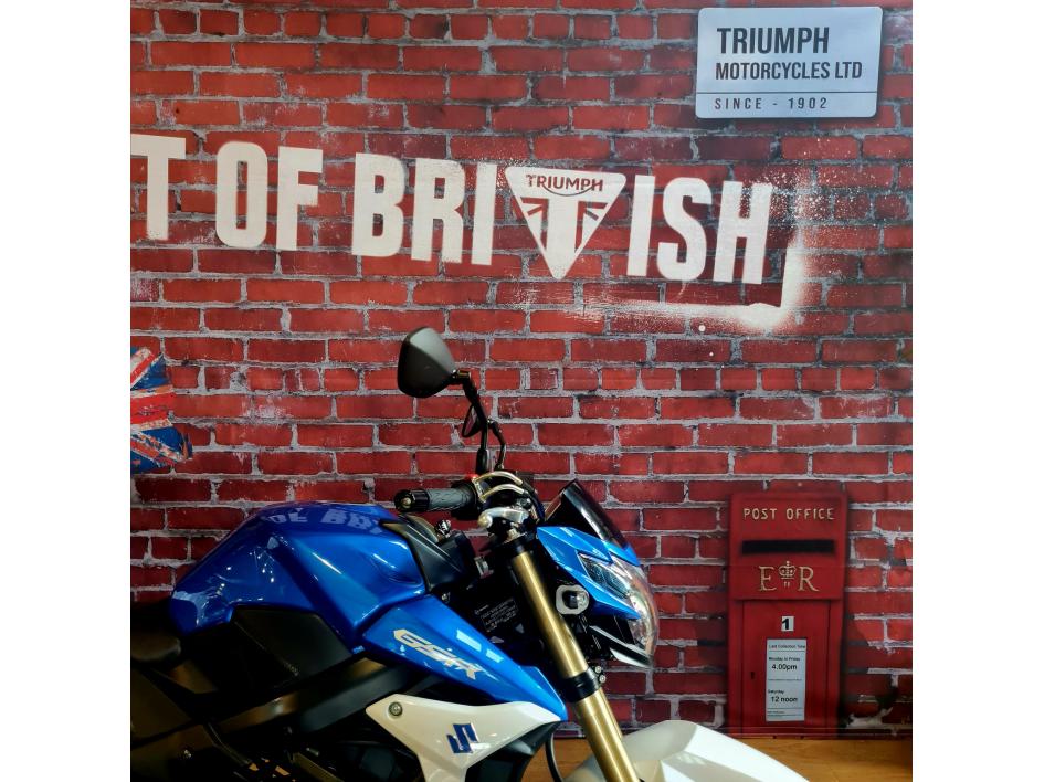SUZUKI GSX-S 750