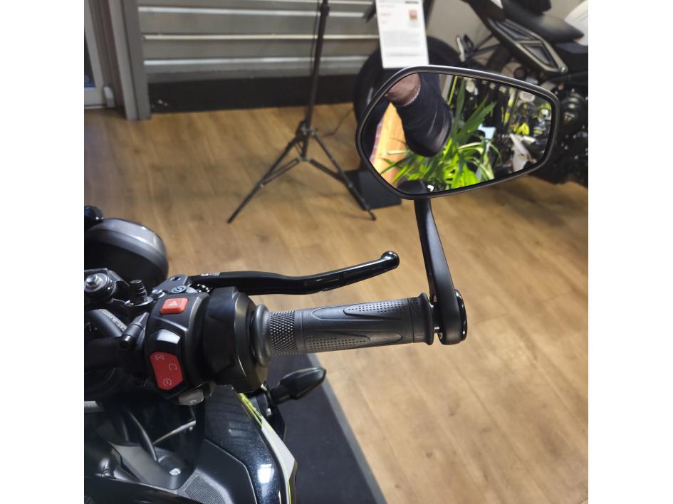 TRIUMPH STREET TRIPLE 765 RS