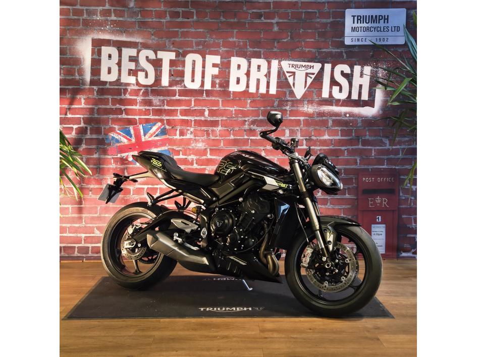 TRIUMPH STREET TRIPLE 765 RS