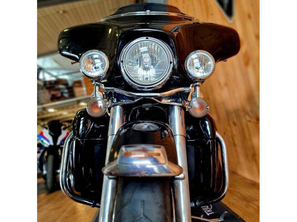 HARLEY-DAVIDSON TOURING ELECTRA GLIDE 1584