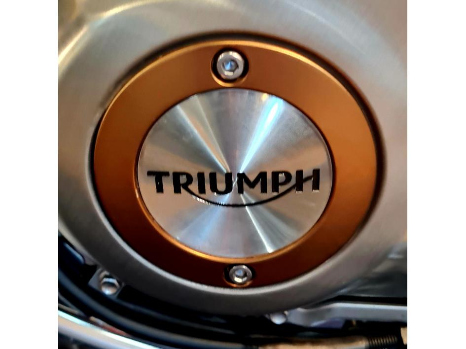 TRIUMPH BONNEVILLE T120