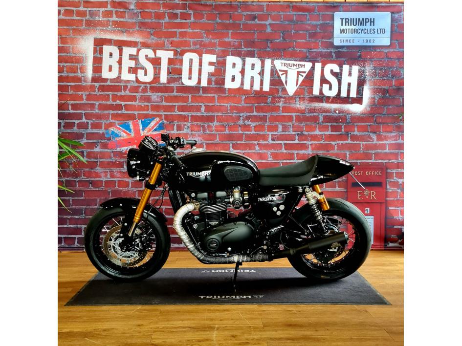 TRIUMPH THRUXTON 1200 RS