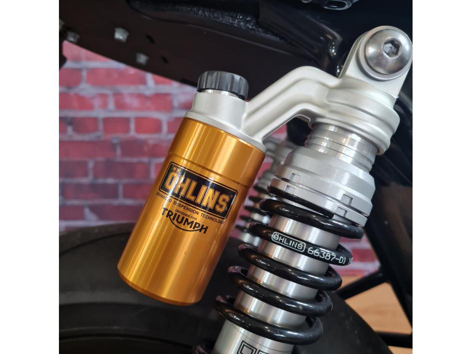 TRIUMPH THRUXTON 1200 RS