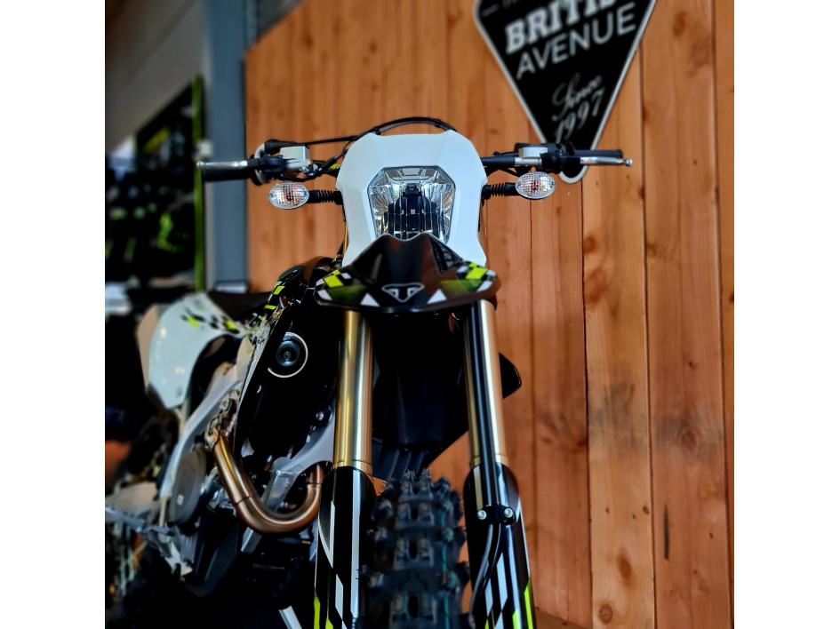 TRIUMPH TF 450-E